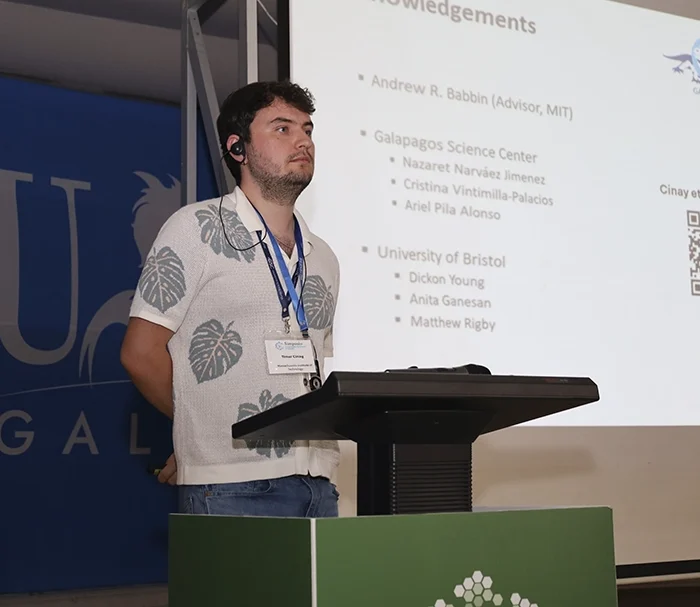 gallery_simposio_7mo_25