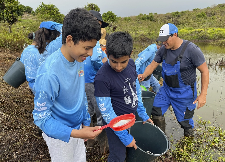 carrusel-amigos de la ciencia-04