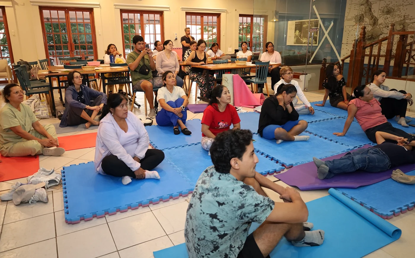 grupo de personas atencion a programa